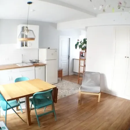 Smile & Co Boutique מלון