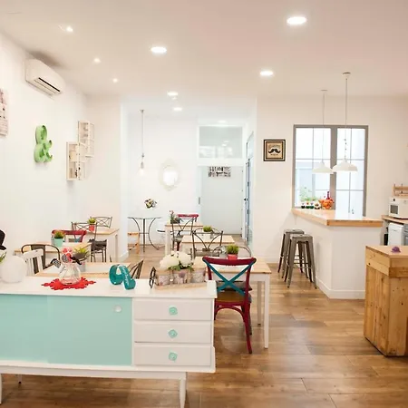 Smile & Co Boutique Otel